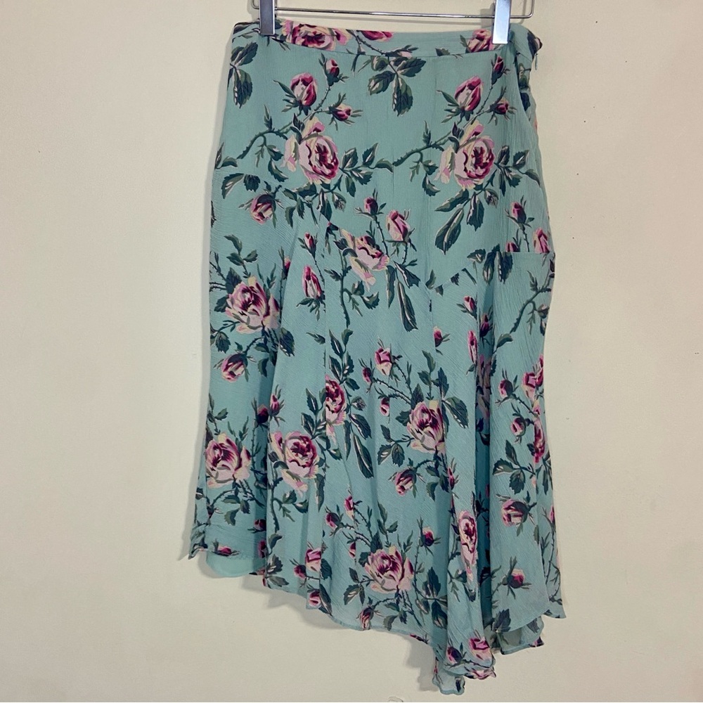 Banana Republic Y2K Silk Green Floral Asymmetrical Hem Skirt size 4 Spring Fairy